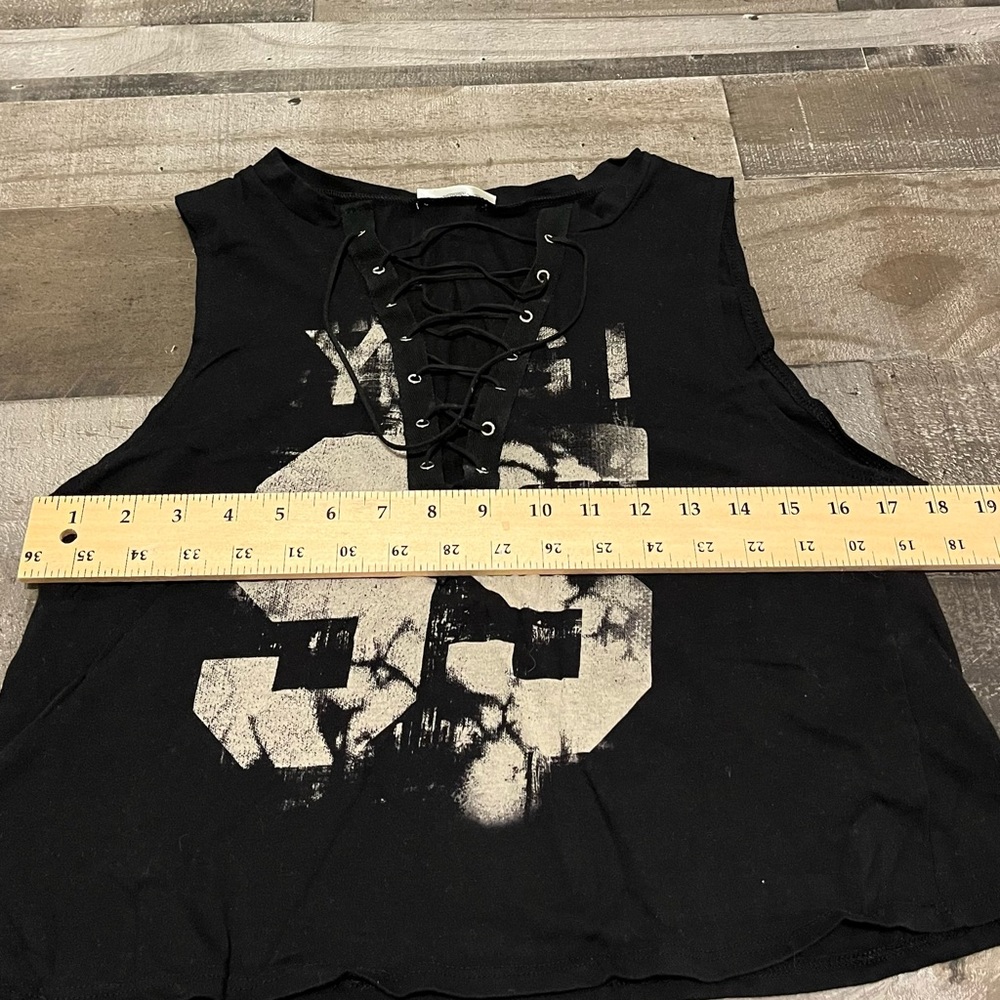 Atticute Crop Top Size Small - Picture 3 of 7
